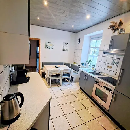 דירה Mit Garten Und Parkplatz By Interhome